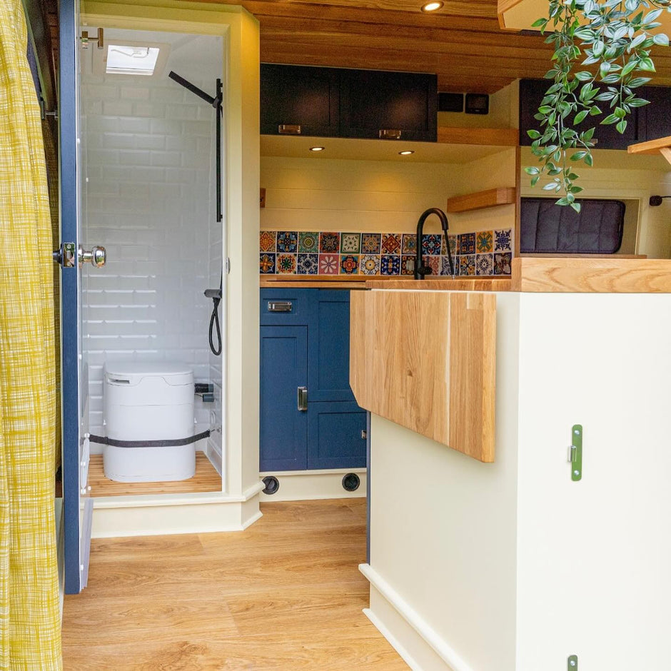 OGO™ Compost Toilets | Waterless Solution for RVs, Boats, Van, & more